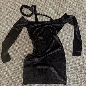 Bunny Holiday Velvet Choker Mini Deess